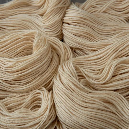 Knomad Soleil DK undyed