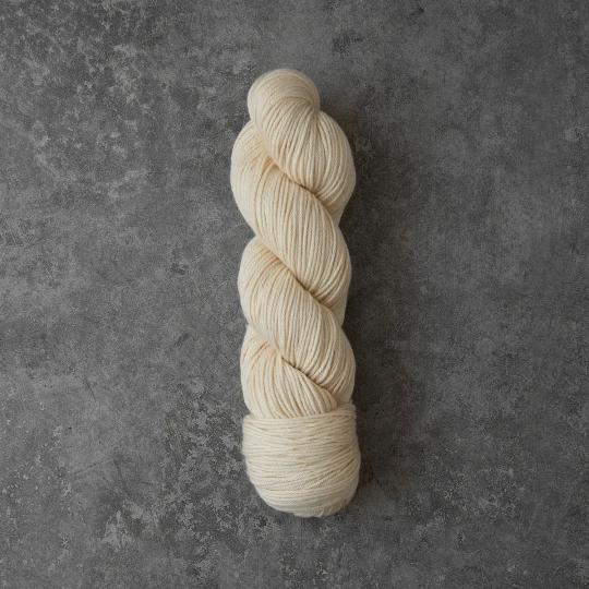 Knomad Soleil DK undyed