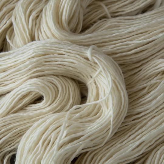 Knomad Solita DK undyed